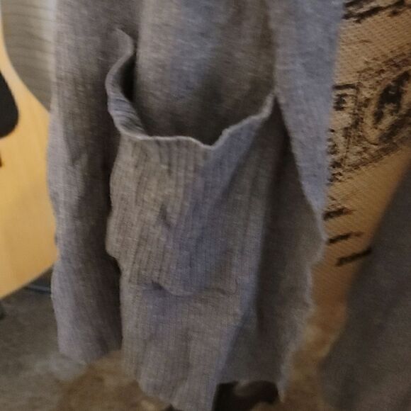 Hampshire Studio Cover Up Size L - Picture 3 of 5